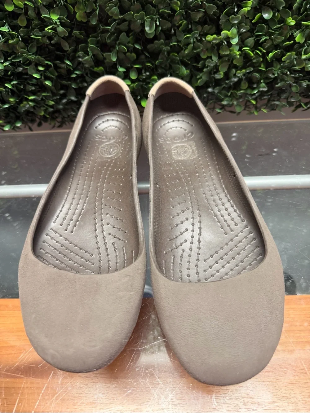 CROCS lightweight slip